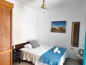 Acogedoras Habitaciones Privadas zona Costera Wifi